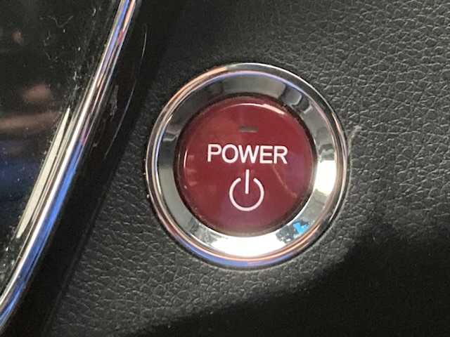 ホンダ ヴェゼル ハイブリッド X 福岡県 2014(平26)年 11.6万km クリスタルブラックパール (株)IDOMが運営する【じしゃロン八幡西店】の自社ローン対象車両になります。こちらは現金ご利用時の価格です。自社ローンご希望の方は別途その旨お申付け下さい。/純正HDDナビ/フルセグTV/（BT/CD/AM/FM）/バックカメラ/ETC/ドライブレコーダー/クルーズコントロール/LEDヘッドライト/オートライト/エンジンスタートボタン