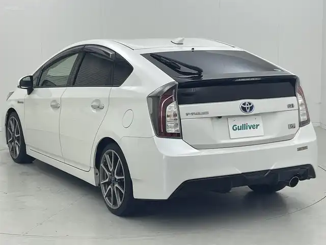 トヨタ プリウス S ツーリングセレ G’s 茨城県 2014(平26)年 8.5万km ホワイトパールクリスタルシャイン 社外ナビ/フルセグ再生可/バックカメラ/純正アルミホイール/純正フロアマット/ビルトインETC/社外ドライブレコーダー［DRV-355］
