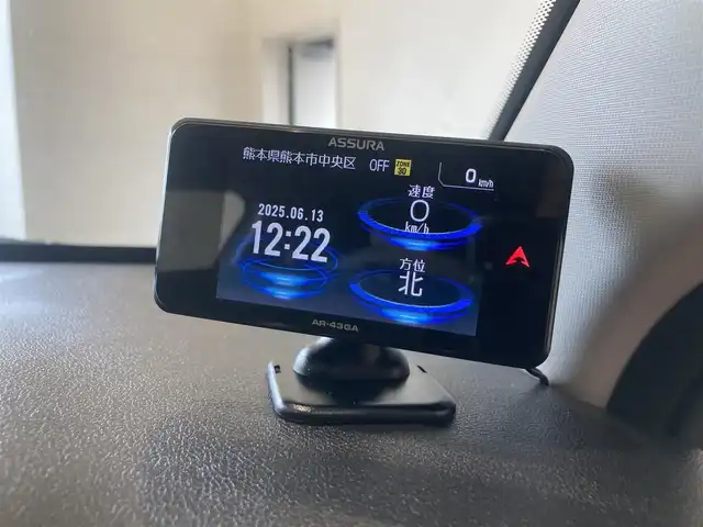 シトロエン シトロエン Ｃ３ シャイン 熊本県 2020(令2)年 3.9万km サーブル ・スマートキー/・プッシュスタート/・アクティブセーフティブレーキ/・疲労検知/・インテリジェントハイビーム/・パーキングセンサー/・ブラインドスポットモニター/・レーンキープアシスト/・クルーズコントロール/・純正ディスプレイオーディオ/　【Bluetooth・USB・AppleCarPlay・AndroidAuto】/・バックカメラ/・ETC/・ドライブレコーダー(前後録画)/・GPSレーダー(AR-43GA)/・LEDヘッドランプ/・LEDフォグランプ/・純正マット