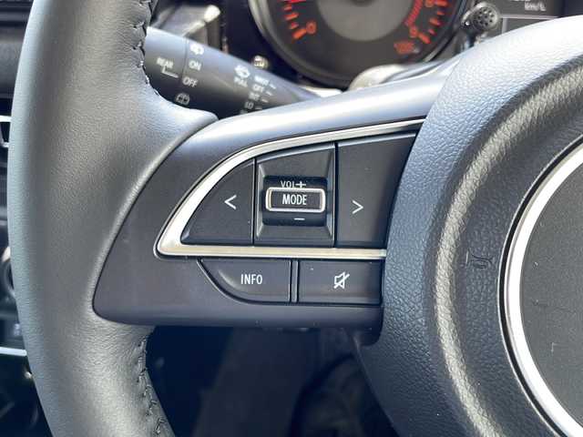 スズキ ジムニー XC 道東・釧路十勝 2023(令5)年 1.5万km シフォンアイボリーメタリックブラック2トーンルーフ 4WD/純正メモリナビ　CN-RZ875/　(AM/FM/CD/DVD/BT)/フルセグTV/バックカメラ/衝突被害軽減ブレーキ/レーンキープアシスト/クルーズコントロール/前席シートヒーター/ダウンヒルアシストコントロール/ビルドインETC/純正前後ドライブレコーダー/社外レーダー/ステアリングスイッチ/LEDヘッドライト/横滑り防止装置/ヘッドライトウォッシャー/エンジンプッシュスタート