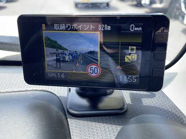 スズキ ジムニー XC 道東・釧路十勝 2023(令5)年 1.5万km シフォンアイボリーメタリックブラック2トーンルーフ 4WD/純正メモリナビ　CN-RZ875/　(AM/FM/CD/DVD/BT)/フルセグTV/バックカメラ/衝突被害軽減ブレーキ/レーンキープアシスト/クルーズコントロール/前席シートヒーター/ダウンヒルアシストコントロール/ビルドインETC/純正前後ドライブレコーダー/社外レーダー/ステアリングスイッチ/LEDヘッドライト/横滑り防止装置/ヘッドライトウォッシャー/エンジンプッシュスタート