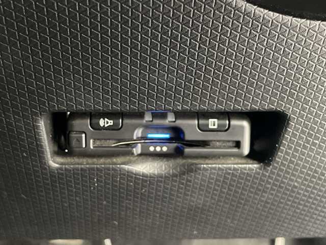 ダイハツ タント カスタム X セレクション 神奈川県 2020(令2)年 4.8万km シャイニングホワイトパール スマートアシスト/衝突回避・軽減ブレーキ/オートハイビーム/誤発進抑制機能/車線逸脱警告/先行車発進のお知らせ/社外ナビ/フルセグTV/バックカメラ/両側パワースライドドア/コーナーセンサー/社外アルミホイール/ETC/LEDライト/ハーフレザーシート/シートヒーター/スマートキー/プッシュスタート