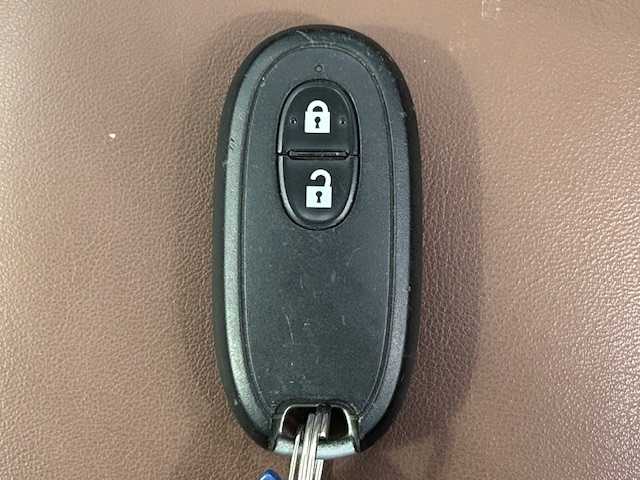 スズキ ラパン L 宮城県 2017(平29)年 4.9万km フェニックスレッドパール 社外ナビ/バックカメラ/Bluetooth/CD/USB入力端子/衝突被害軽減システム/盗難防止装置/プッシュスタート/クラッツィオシートカバー/シートヒーター/ドライブレコーダー/ETC/社外アルミホイール/社外フロアマット