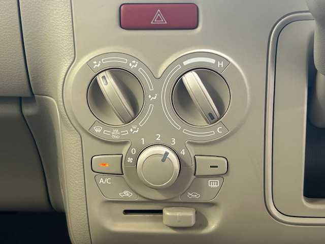 スズキ ラパン L 宮城県 2017(平29)年 4.9万km フェニックスレッドパール 社外ナビ/バックカメラ/Bluetooth/CD/USB入力端子/衝突被害軽減システム/盗難防止装置/プッシュスタート/クラッツィオシートカバー/シートヒーター/ドライブレコーダー/ETC/社外アルミホイール/社外フロアマット