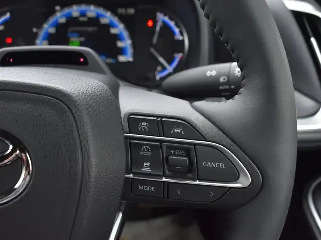 トヨタ ヴォクシー ハイブリッド S－Z 福岡県 2025(令7)年 0.2万km アティチュードブラックマイカ ワンオーナー/トヨタセーフティセンス/快適利便パッケージ(High)/純正OP10.5インチディスプレイオーディオ/フルセグ/CD/DVD/BT/HDMI/パノラミックビューモニター/純正OP13．2型後席ディスプレイ/純正OP3眼LEDヘッドライト/純正OPブラインドスポットモニター/純正OPアドバンストパーク/純正OPパーキングブレーキサポート/純正OPカラーヘッドアップディスプレイ/純正OPデジタルインナーミラー/純正ラグジュアリーフロアマット/純正GRスポーツサイドバイザー/TZ前後ドライブレコーダー/両側パワースライドドア/リア5面スモークフィルム/ビルトインETC2.0/新車時保証書/取扱説明書