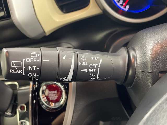 ホンダ Ｎ ＢＯＸ スラッシュ G ターボ Aパッケージ 岐阜県 2015(平27)年 8.4万km ポリッシュドメタルメタリック 純正ナビ（BT　CD　DVD　USB）/ワンセグTV/ETC/クルーズコントロールシステム/パドルシフト/プッシュスタート/革巻ステアリング/電動パーキングブレーキ/電動格納ミラー/純正フロアマット/ドアバイザー/車高調（ローダウン）