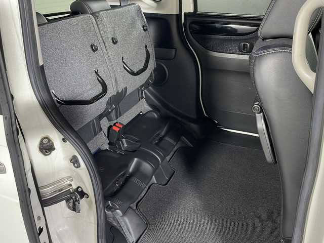 ホンダ Ｎ ＢＯＸ カスタム G ターボ Lパッケージ 沖縄県 2015(平27)年 7.2万km プレミアムホワイトパールⅡ 禁煙車/両側パワースライド/社外ナビ/　ＣＤ／ＤＶＤ／フルセグＴＶ/ドライブレコーダー３６０°/バックカメラ/パドルシフト/ターボ/テアリングスイッチ/クルーズコントロール/スペアキー/純正アルミ/チップアップシート