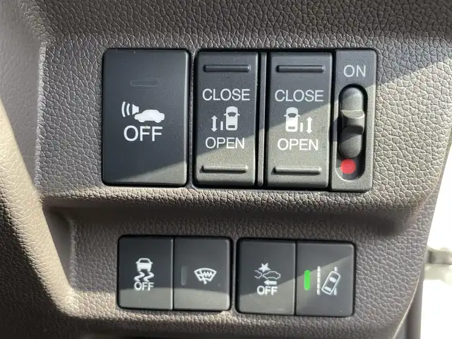 ホンダ フリード ハイブリット モデューロX ホンダセンシング 長崎県 2019(平31)年 6.6万km ホワイトオーキッドパール ワンオーナー/純正９型ナビ/（フルセグ・DVD・SD・BT・HDMI）/バックカメラ/ホンダセンシング/純正ドライブレコーダー/両側パワースライドドア/ハーフレザーシート/ETC/ステアリングスイッチ/レーンキープアシスト/LEDヘッドライト/オートライト/社外ツイーター/スペアキー