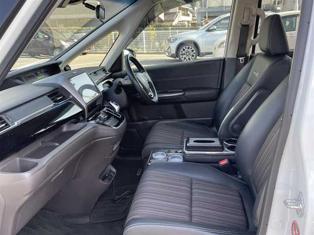 ホンダ フリード ハイブリット モデューロX ホンダセンシング 長崎県 2019(平31)年 6.6万km ホワイトオーキッドパール ワンオーナー/純正９型ナビ/（フルセグ・DVD・SD・BT・HDMI）/バックカメラ/ホンダセンシング/純正ドライブレコーダー/両側パワースライドドア/ハーフレザーシート/ETC/ステアリングスイッチ/レーンキープアシスト/LEDヘッドライト/オートライト/社外ツイーター/スペアキー