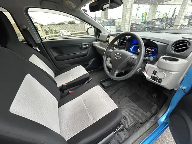 ダイハツ ミラ イース X リミテッド SAⅢ 埼玉県 2023(令5)年 1万km スプラッシュブルーM 登録時9927km/ワンオーナー/純正メモリーナビ（フルセグTV/AM/FM/BT）/Bカメラ/コーナーセンサー前後/純正ドラレコ前/純正フロアマット/衝突軽減システム/オートマチックハイビーム/純正ＬＥＤヘッドライト/ドアバイザー/アイドリングストップ/オートライト/リモコンキー/電動格納ミラー/車両/ナビ取扱説明書/保証書