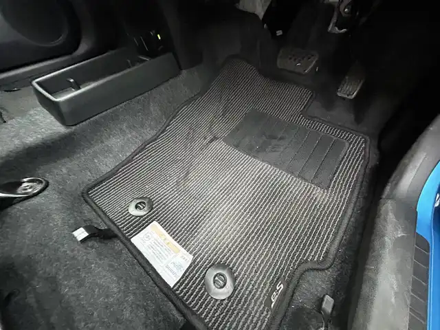 ダイハツ ミラ イース X リミテッド SAⅢ 埼玉県 2023(令5)年 1万km スプラッシュブルーM 登録時9927km/ワンオーナー/純正メモリーナビ（フルセグTV/AM/FM/BT）/Bカメラ/コーナーセンサー前後/純正ドラレコ前/純正フロアマット/衝突軽減システム/オートマチックハイビーム/純正ＬＥＤヘッドライト/ドアバイザー/アイドリングストップ/オートライト/リモコンキー/電動格納ミラー/車両/ナビ取扱説明書/保証書