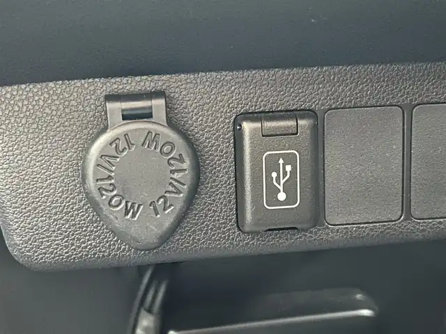 ダイハツ ミラ イース X リミテッド SAⅢ 埼玉県 2023(令5)年 1万km スプラッシュブルーM 登録時9927km/ワンオーナー/純正メモリーナビ（フルセグTV/AM/FM/BT）/Bカメラ/コーナーセンサー前後/純正ドラレコ前/純正フロアマット/衝突軽減システム/オートマチックハイビーム/純正ＬＥＤヘッドライト/ドアバイザー/アイドリングストップ/オートライト/リモコンキー/電動格納ミラー/車両/ナビ取扱説明書/保証書