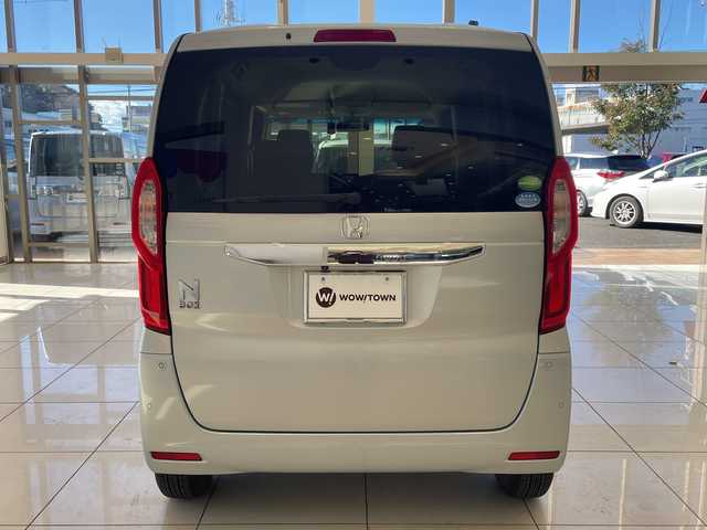 ホンダ Ｎ ＢＯＸ G L ホンダセンシング 埼玉県 2018(平30)年 1.7万km モーニングミストブルーM ホンダセンシング/純正8インチナビ/　　CD/DVD/BT/USB/フルセグ/バックカメラ/両側電動スライドドア/レーダークルーズコントロール/レーンキープアシスト/パーキングセンサー/LEDヘッドライト/ETC/スマートキー×2/禁煙車