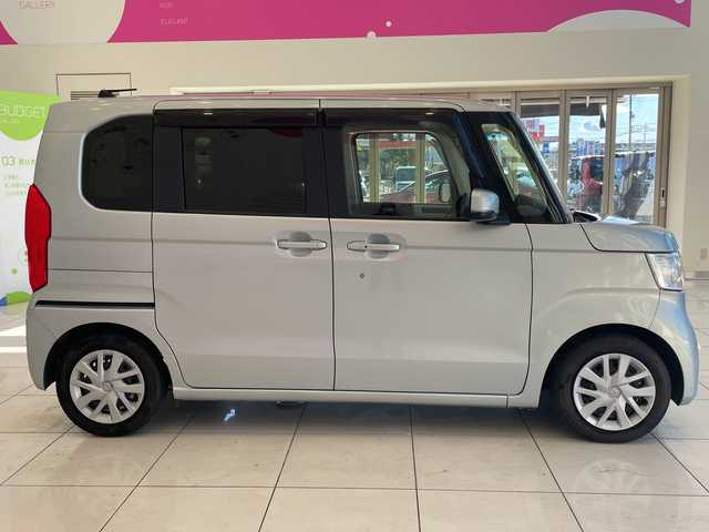 ホンダ Ｎ ＢＯＸ G L ホンダセンシング 埼玉県 2018(平30)年 1.7万km モーニングミストブルーM ホンダセンシング/純正8インチナビ/　　CD/DVD/BT/USB/フルセグ/バックカメラ/両側電動スライドドア/レーダークルーズコントロール/レーンキープアシスト/パーキングセンサー/LEDヘッドライト/ETC/スマートキー×2/禁煙車