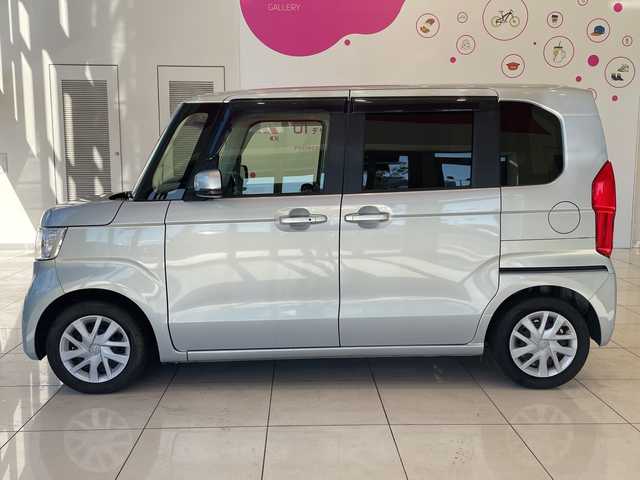 ホンダ Ｎ ＢＯＸ G L ホンダセンシング 埼玉県 2018(平30)年 1.7万km モーニングミストブルーM ホンダセンシング/純正8インチナビ/　　CD/DVD/BT/USB/フルセグ/バックカメラ/両側電動スライドドア/レーダークルーズコントロール/レーンキープアシスト/パーキングセンサー/LEDヘッドライト/ETC/スマートキー×2/禁煙車