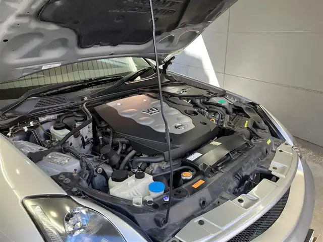 日産 スカイライン 350GT プレミアム 東京都 2005(平17)年 4.4万km ダイヤモンドシルバー 6速マニュアル車/イングスエアローパーツ/GIALLAグリル/IMPULブラストIIマフラー/社外スピーカー/純正MOMOステアリング/デジタルインナーミラー/ドライブレコーダー/電動格納ミラー/キーレスキー/スペアキー/キセノンライト/社外オーディオ/ETC/保証書・取扱説明書