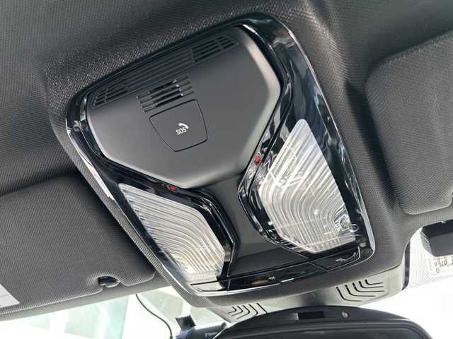 ＢＭＷ ５３０ｉ Mスポーツ 東京都 2017(平29)年 8.3万km アルピンホワイトⅢ 純正ナビ/360°C/フルセグTV/インテリジェントセーフティ/ACC　LDW　LCW　CTW/アダプティブLED/メモリー付パワーシート/全席シートヒーター/パワーバックドア/パドルシフト/社外レーダー探知機/記録簿/ETC/純正19インチAW/ドラレコ/禁煙車