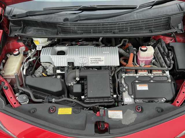 トヨタ プリウス α S 大阪府 2015(平27)年 6.9万km スーパーレッドⅤ 純正8インチナビ（NSZA-X64T）/(フルセグＴＶ　Ｂｌｕｅｔｏｏｔｈ接続　ＣＤ　ＤＶＤ再生）　/ビルトインＥＴＣ　/バックカメラ　/スマートキー　/ＬＥＤヘッドライト　/オートライト　/革巻きステアリング/ステアリングスイッチ/純正アルミホイール　/純正フロアマット　/電動格納ミラー/衝突被害軽減システム