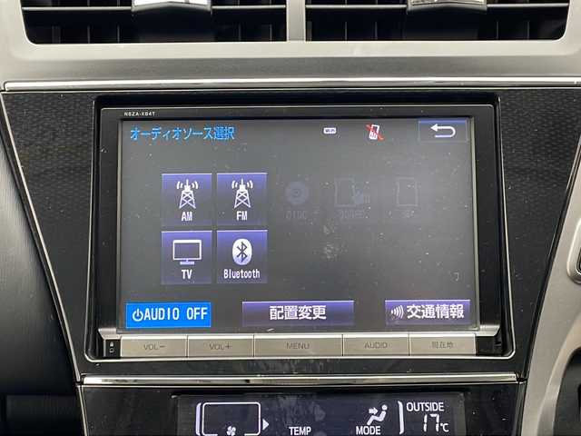 トヨタ プリウス α S 大阪府 2015(平27)年 6.9万km スーパーレッドⅤ 純正8インチナビ（NSZA-X64T）/(フルセグＴＶ　Ｂｌｕｅｔｏｏｔｈ接続　ＣＤ　ＤＶＤ再生）　/ビルトインＥＴＣ　/バックカメラ　/スマートキー　/ＬＥＤヘッドライト　/オートライト　/革巻きステアリング/ステアリングスイッチ/純正アルミホイール　/純正フロアマット　/電動格納ミラー/衝突被害軽減システム