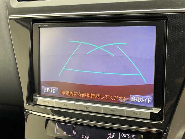 トヨタ プリウス α S 大阪府 2015(平27)年 6.9万km スーパーレッドⅤ 純正8インチナビ（NSZA-X64T）/(フルセグＴＶ　Ｂｌｕｅｔｏｏｔｈ接続　ＣＤ　ＤＶＤ再生）　/ビルトインＥＴＣ　/バックカメラ　/スマートキー　/ＬＥＤヘッドライト　/オートライト　/革巻きステアリング/ステアリングスイッチ/純正アルミホイール　/純正フロアマット　/電動格納ミラー/衝突被害軽減システム