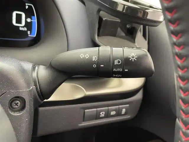 トヨタ アクア Z 滋賀県 2021(令3)年 6.5万km エモーショナルレッドⅡ 禁煙車/4WD/純正10.5インチナビ/Bluetooth.フルセグ.USB/全方位カメラ/衝突軽減ブレーキ/追従クルーズコントロール/レーンキープアシスト/ブラインドスポットモニター/モデリスタエアロ/オートライト/オートハイビーム/LEDヘッドライト/ビルトインETC2.0/RAYS16インチアルミホイール/前後ドライブレコーダー/スペアキー
