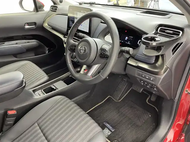トヨタ アクア Z 滋賀県 2021(令3)年 6.5万km エモーショナルレッドⅡ 禁煙車/4WD/純正10.5インチナビ/Bluetooth.フルセグ.USB/全方位カメラ/衝突軽減ブレーキ/追従クルーズコントロール/レーンキープアシスト/ブラインドスポットモニター/モデリスタエアロ/オートライト/オートハイビーム/LEDヘッドライト/ビルトインETC2.0/RAYS16インチアルミホイール/前後ドライブレコーダー/スペアキー