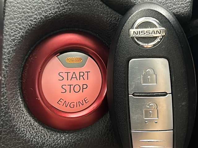 日産 ノート ニスモ 宮城県 2015(平27)年 8.9万km ダークメタルグレー 純正7インチナビ/・CD・DVD・Bluetooth・SD・AUX/フルセグTV/バックカメラ/革巻きステアリング/プッシュスタート/スマートキー/アイドリングストップ/HIDヘッドライト/フォグライト/純正フロアマット/純正１６インチAW/ドアバイザー/横滑り防止装置