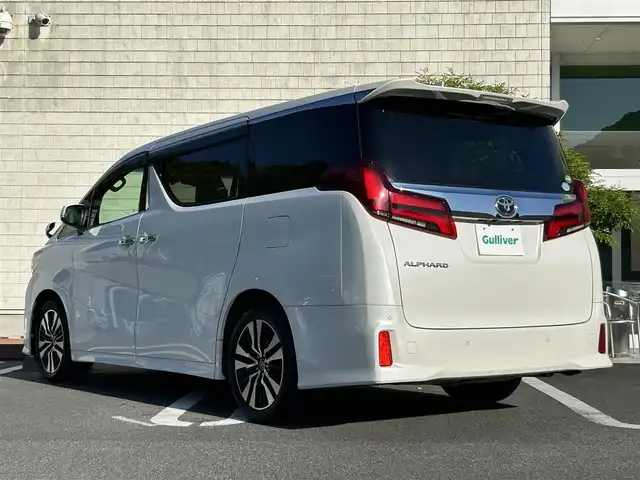 トヨタ アルファード S Cパッケージ 愛媛県 2018(平30)年 7.7万km ホワイトパールクリスタルシャイン 12.1インチ純正フリップダウンモニター/純正ディーラーナビ/・Bluetooth/・CD/DVD/フルセグTV/両側パワースライドドア/バックカメラ/ETC/デジタルインナーミラー/ドライブレコーダー/パワーシート（D+N席＋セカンドシート）/シートヒーター（D+N席）/エアシート（D+N席）/ステアリングヒーター/3列シート/純正18インチAW/純正フロアマット/Nanoe/衝突軽減ブレーキ/レーンキープアシスト/レーダークルーズコントロール（追従機能付）/パーキングサポートブレーキ/コーナーセンサー/オートマチックハイビーム/三眼LEDヘッドランプ/カーテンエアバッグ/取扱説明書/保証書