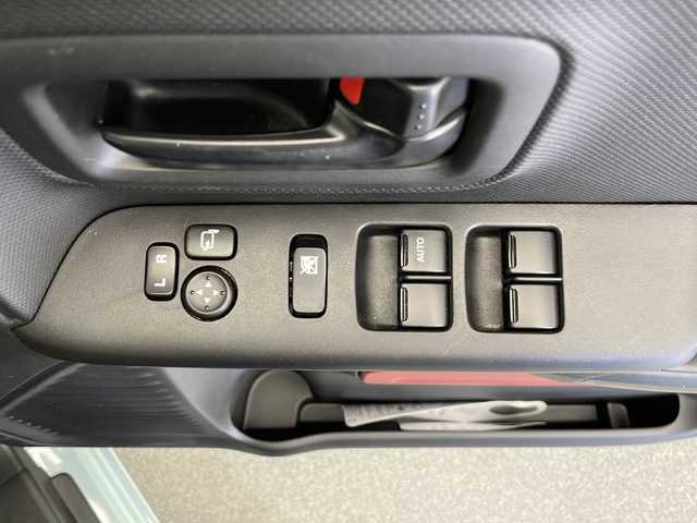 スズキ スペーシア HYBRID G 長野県 2020(令2)年 1.6万km オフブルーM ４WD/社外ナビ/CD・DVD再生/Bluetooth Audio/フルセグTV/バックカメラ/両側スライドドア/レーダーブレーキサポート/レーンディパーチャアラート/シートヒーター /スマートキー/プッシュスタート/オートライト/アイドリングストップ/横滑り防止装置