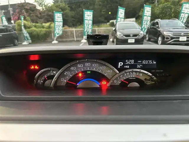 ダイハツ ウェイク G SA 埼玉県 2015(平27)年 10.4万km プラムブラウンクリスタルマイカ ターボ/スマートアシスト/純正ナビTV/バックカメラ/ETC/両側パワースライドドア/LEDヘッドライト/プッシュスタート/横滑り防止装置/オートライト