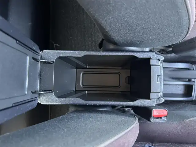 トヨタ アクア G 岡山県 2015(平27)年 8.7万km ブラックマイカ 登録時走行距離86617km/純正ナビ/フルセグTV(AM/FM/CD/DVD/Bluetooth)/バックカメラ/ビルトインETC/クルーズコントロール/横滑り防止装置/D/N席シートヒーター/プッシュスタート/スマートキー/純正フロアマット/電動格納ミラー