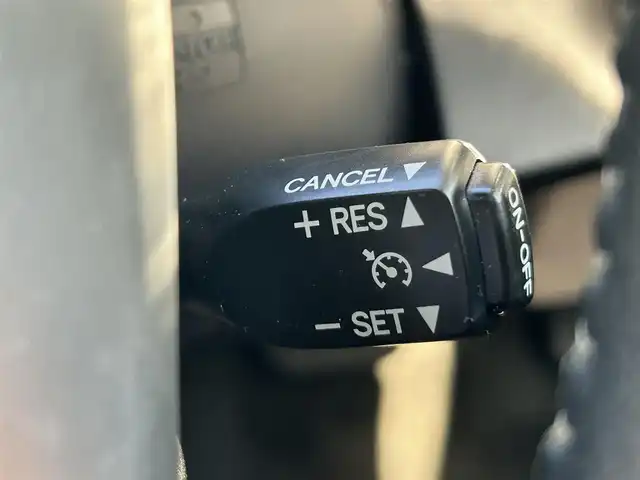 トヨタ アクア G 岡山県 2015(平27)年 8.7万km ブラックマイカ 登録時走行距離86617km/純正ナビ/フルセグTV(AM/FM/CD/DVD/Bluetooth)/バックカメラ/ビルトインETC/クルーズコントロール/横滑り防止装置/D/N席シートヒーター/プッシュスタート/スマートキー/純正フロアマット/電動格納ミラー