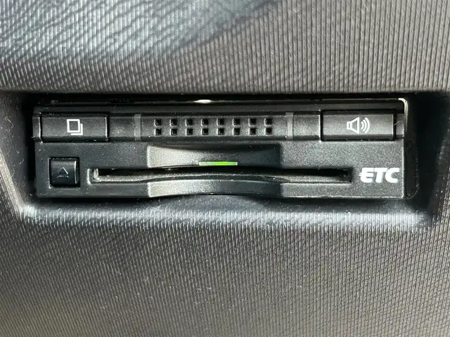 トヨタ アクア G 岡山県 2015(平27)年 8.7万km ブラックマイカ 登録時走行距離86617km/純正ナビ/フルセグTV(AM/FM/CD/DVD/Bluetooth)/バックカメラ/ビルトインETC/クルーズコントロール/横滑り防止装置/D/N席シートヒーター/プッシュスタート/スマートキー/純正フロアマット/電動格納ミラー