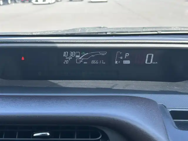 トヨタ アクア G 岡山県 2015(平27)年 8.7万km ブラックマイカ 登録時走行距離86617km/純正ナビ/フルセグTV(AM/FM/CD/DVD/Bluetooth)/バックカメラ/ビルトインETC/クルーズコントロール/横滑り防止装置/D/N席シートヒーター/プッシュスタート/スマートキー/純正フロアマット/電動格納ミラー