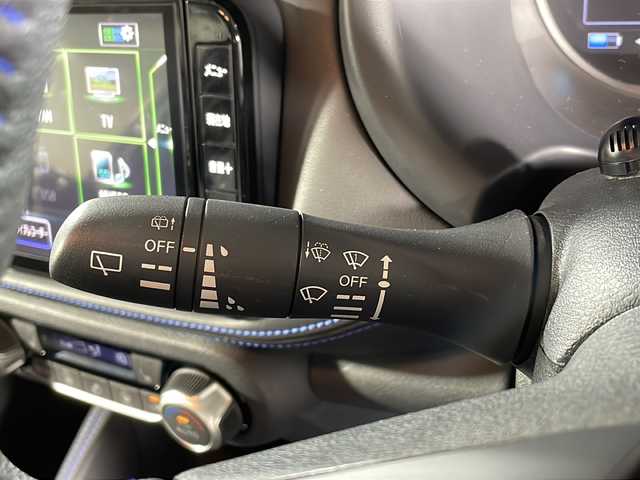 日産 キックス オーテック 沖縄県 2021(令3)年 3.9万km ブリリアントホワイトパール/ピュアブラック 2トーン 禁煙車　/純正９型ナビ　/フルセグ　ＤＶＤ　Ｂｌｕｅｔｏｏｔｈ　/アラウンドビュー　/プロパイロット　/デジタルインナーミラー　/前後ドライブレコーダー　/プロパイロット　/ステアリングヒーター　/ＥＴＣ/取り扱い説明書/保証書/スマートキー