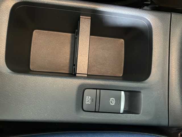 日産 キックス オーテック 沖縄県 2021(令3)年 3.9万km ブリリアントホワイトパール/ピュアブラック 2トーン 禁煙車　/純正９型ナビ　/フルセグ　ＤＶＤ　Ｂｌｕｅｔｏｏｔｈ　/アラウンドビュー　/プロパイロット　/デジタルインナーミラー　/前後ドライブレコーダー　/プロパイロット　/ステアリングヒーター　/ＥＴＣ/取り扱い説明書/保証書/スマートキー