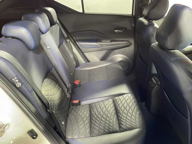 日産 キックス オーテック 沖縄県 2021(令3)年 3.9万km ブリリアントホワイトパール/ピュアブラック 2トーン 禁煙車　/純正９型ナビ　/フルセグ　ＤＶＤ　Ｂｌｕｅｔｏｏｔｈ　/アラウンドビュー　/プロパイロット　/デジタルインナーミラー　/前後ドライブレコーダー　/プロパイロット　/ステアリングヒーター　/ＥＴＣ/取り扱い説明書/保証書/スマートキー