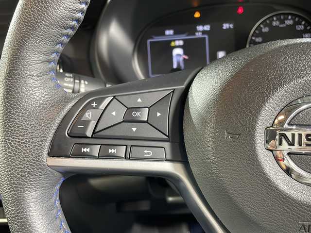 日産 キックス オーテック 沖縄県 2021(令3)年 3.9万km ブリリアントホワイトパール/ピュアブラック 2トーン 禁煙車　/純正９型ナビ　/フルセグ　ＤＶＤ　Ｂｌｕｅｔｏｏｔｈ　/アラウンドビュー　/プロパイロット　/デジタルインナーミラー　/前後ドライブレコーダー　/プロパイロット　/ステアリングヒーター　/ＥＴＣ/取り扱い説明書/保証書/スマートキー