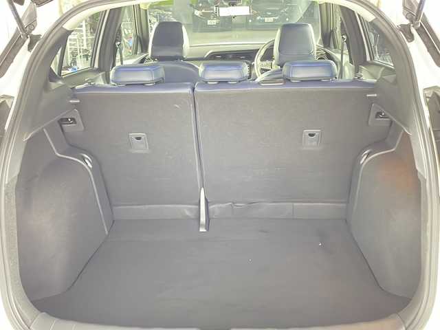 日産 キックス オーテック 沖縄県 2021(令3)年 3.9万km ブリリアントホワイトパール/ピュアブラック 2トーン 禁煙車　/純正９型ナビ　/フルセグ　ＤＶＤ　Ｂｌｕｅｔｏｏｔｈ　/アラウンドビュー　/プロパイロット　/デジタルインナーミラー　/前後ドライブレコーダー　/プロパイロット　/ステアリングヒーター　/ＥＴＣ/取り扱い説明書/保証書/スマートキー