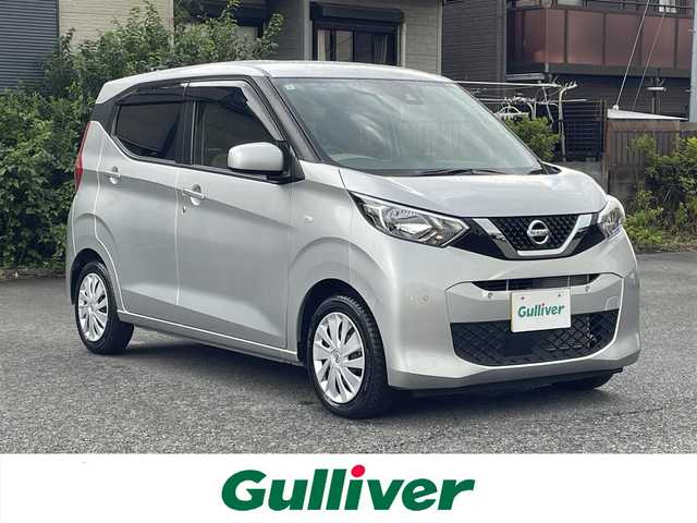 日産 デイズ S 東京都 2021(令3)年 1.1万km シルバー ＣＤ　/ＡＵＸ　/ラジオ　/ステアリングスイッチ　/衝突被害軽減ブレーキ　/アイドリングストップ　/アームレスト　/ベンチシート　/コーナーセンサー　/シートリフター　/保証書　/取扱説明書/整備手帳　/キーレス