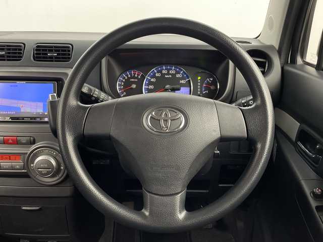 トヨタ ピクシススペース カスタム X 鹿児島県 2013(平25)年 7.8万km ブライトシルバーM 社外SDナビ/（AM/FM/CD/DVD/Bluetooth/フルセグ）/ETC/スマートキー/アイドリングストップ/電格ミラー/純正フロアマット/純正ドアバイザー/オートエアコン