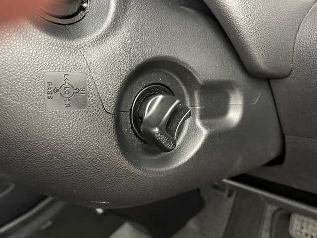 トヨタ ピクシススペース カスタム X 鹿児島県 2013(平25)年 7.8万km ブライトシルバーM 社外SDナビ/（AM/FM/CD/DVD/Bluetooth/フルセグ）/ETC/スマートキー/アイドリングストップ/電格ミラー/純正フロアマット/純正ドアバイザー/オートエアコン