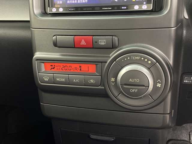 トヨタ ピクシススペース カスタム X 鹿児島県 2013(平25)年 7.8万km ブライトシルバーM 社外SDナビ/（AM/FM/CD/DVD/Bluetooth/フルセグ）/ETC/スマートキー/アイドリングストップ/電格ミラー/純正フロアマット/純正ドアバイザー/オートエアコン