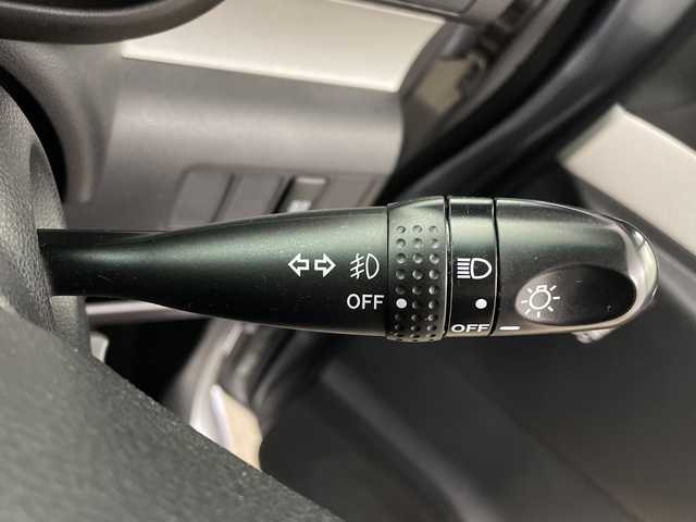 トヨタ ピクシススペース カスタム X 鹿児島県 2013(平25)年 7.8万km ブライトシルバーM 社外SDナビ/（AM/FM/CD/DVD/Bluetooth/フルセグ）/ETC/スマートキー/アイドリングストップ/電格ミラー/純正フロアマット/純正ドアバイザー/オートエアコン