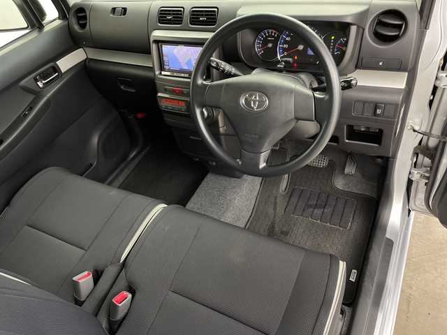 トヨタ ピクシススペース カスタム X 鹿児島県 2013(平25)年 7.8万km ブライトシルバーM 社外SDナビ/（AM/FM/CD/DVD/Bluetooth/フルセグ）/ETC/スマートキー/アイドリングストップ/電格ミラー/純正フロアマット/純正ドアバイザー/オートエアコン