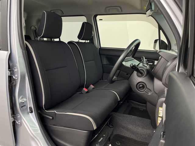 トヨタ ピクシススペース カスタム X 鹿児島県 2013(平25)年 7.8万km ブライトシルバーM 社外SDナビ/（AM/FM/CD/DVD/Bluetooth/フルセグ）/ETC/スマートキー/アイドリングストップ/電格ミラー/純正フロアマット/純正ドアバイザー/オートエアコン