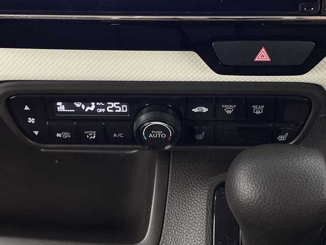 ホンダ Ｎ ＢＯＸ L 新潟県 2021(令3)年 2.7万km プラチナホワイトパール ワンオーナー/スマートキー/スペアキー1本/ホンダセンシング/純正8インチナビ　型式VXU-217NBi/CD/DVD/BT/フルセグ/ドライブレコーダー/片側パワースライドドア/シートヒーター　D席/N席/コーナーセンサー/スタッドレスタイヤ4本付き