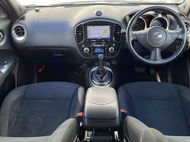 日産 ジューク 16GT FOUR 青森県 2011(平23)年 11.5万km サファイアブラック 4WD・ターボ/ビルトインETC/ストラットタワーバー/HIDヘッドライト/オートライト/フォグランプ/純正17インチアルミホイール/プッシュスタート/インテリキー/ドアバイザー/純正フロアマット