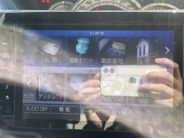 ダイハツ ウェイク G SA 大阪府 2015(平27)年 12.3万km プラムブラウンクリスタルマイカ 純正ナビ/-Bluetooth/フルセグTV/CD/DVD/FM/AM/衝突被害軽減ブレーキ/両側パワースライドドア/バックカメラ/ETC/プッシュスタート/スマートキー