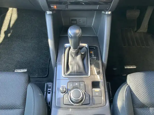 マツダ ＣＸ－５ XD プロアクティブ 静岡県 2015(平27)年 9.4万km クリスタルホワイトパールマイカ (株)IDOMが運営する【じしゃロン焼津店】の自社ローン対象車両になります。こちらは現金ご利用時の価格です。/自社ローンご希望の方は別途その旨お申付け下さい。/純正ＳＤナビ/（フルセグＴＶ/Ｂｌｕｅｔｏｏｔｈ接続/ＣＤ/ＤＶＤ/ミュージックサーバー）/衝突軽減ブレーキ/レーダークルーズコントロール/ブラインドスポットモニター/バックカメラ/サイドカメラ/ＥＴＣ